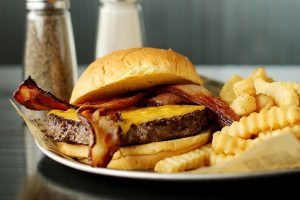 Best Burgers in Iowa | P’s Pizza House | Le Mars, IA, Orange City, IA, and Dakota Dunes, SD